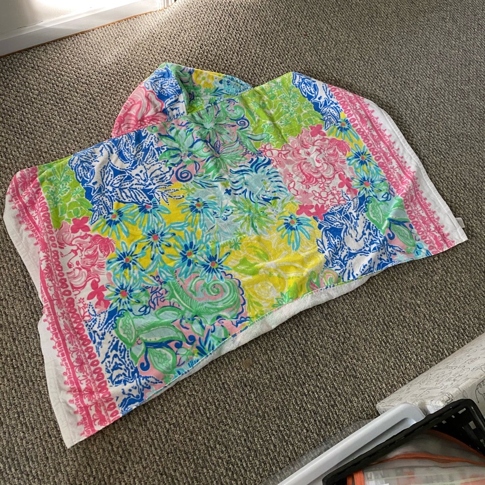 Lilly Pulitzer kids hooded beach towel